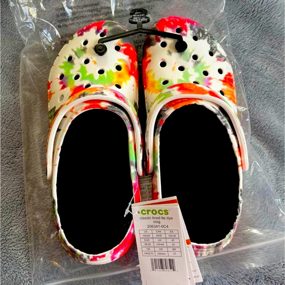 Fuzzy crocs